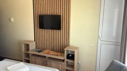 '