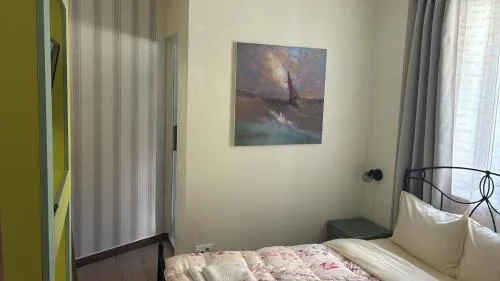 '