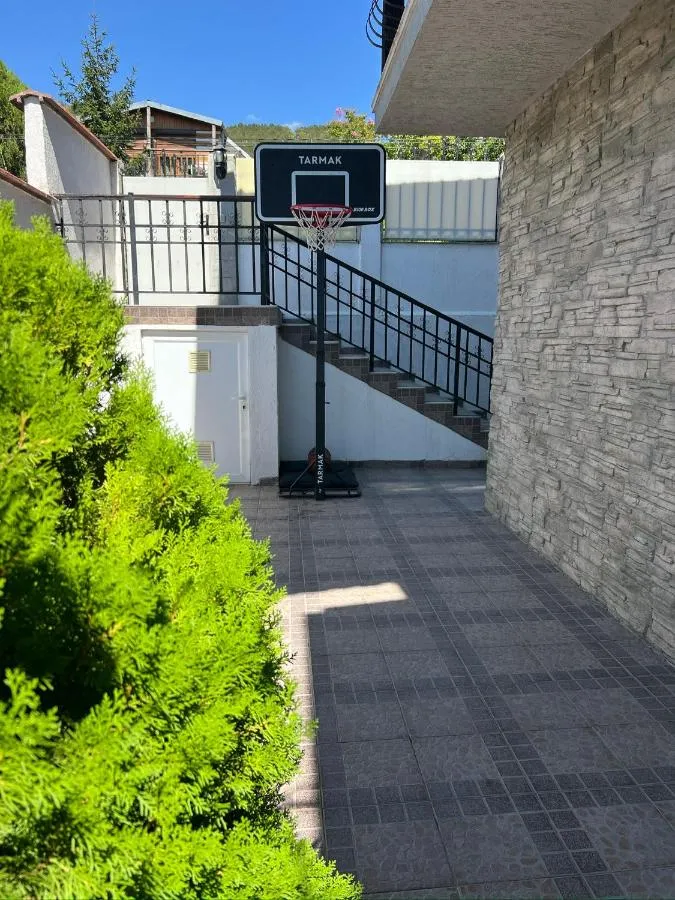 '