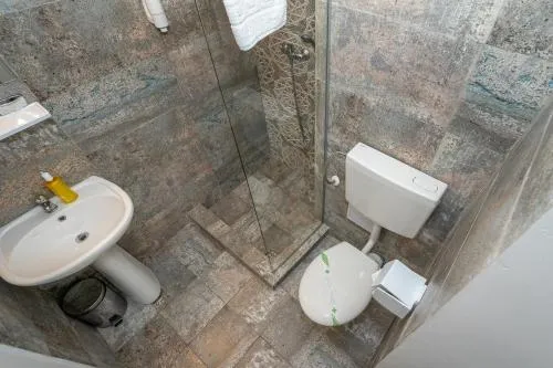 '