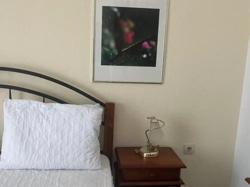'