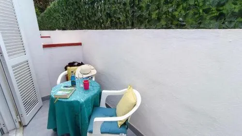 '