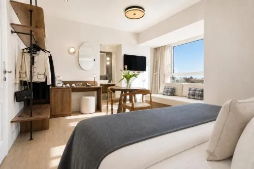 Legacy Gastro Suites