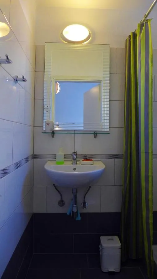 '