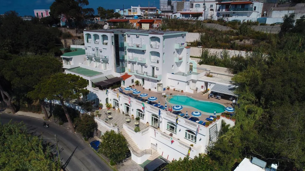 La Ginestra Hotel