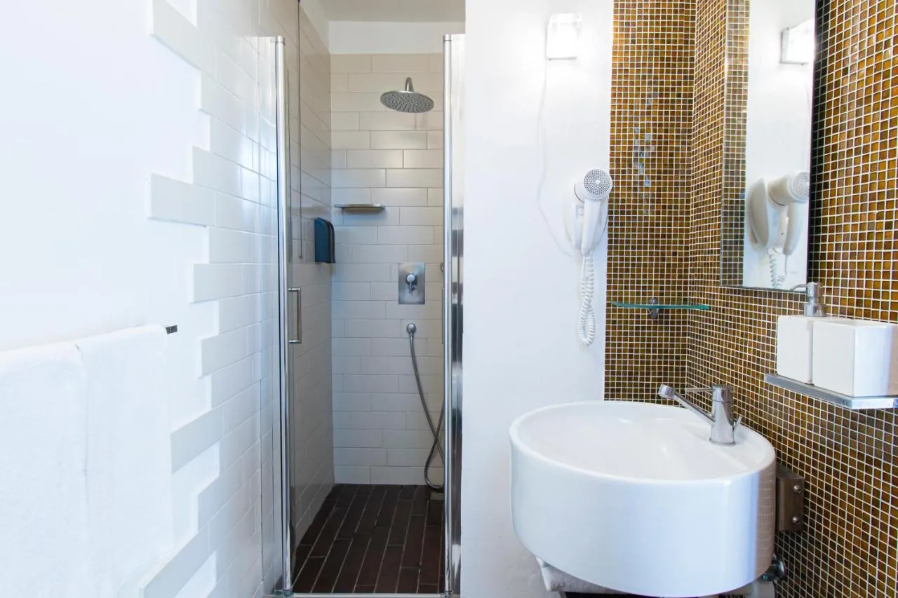 '