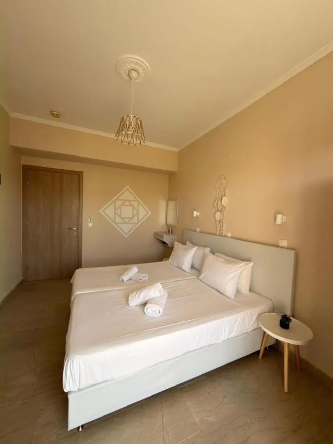 Elena's Garden apartments