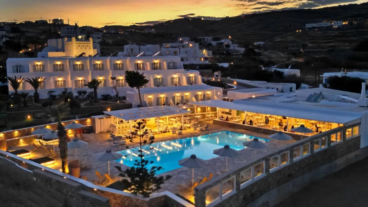 Yiannaki Hotel