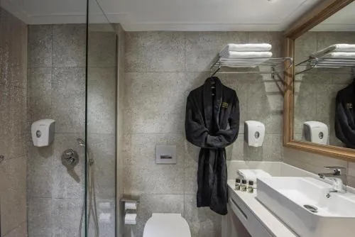 '