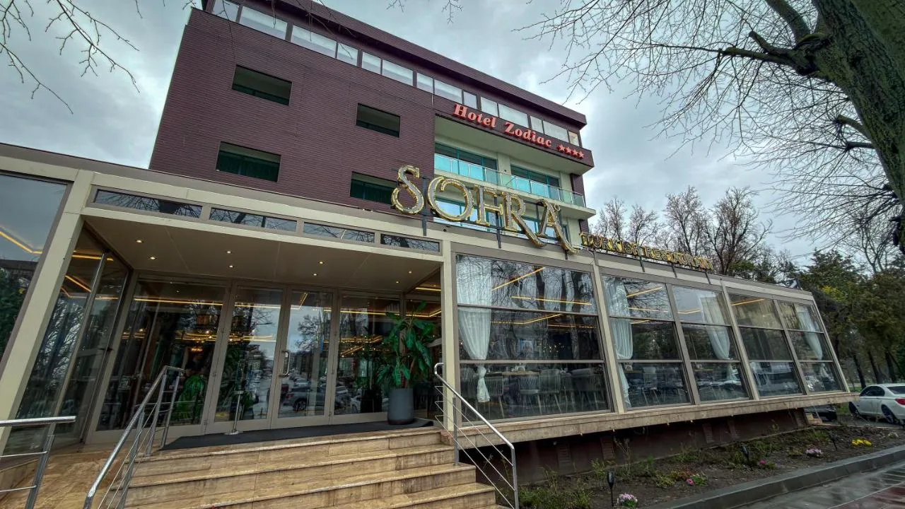 Hotel Zodiac