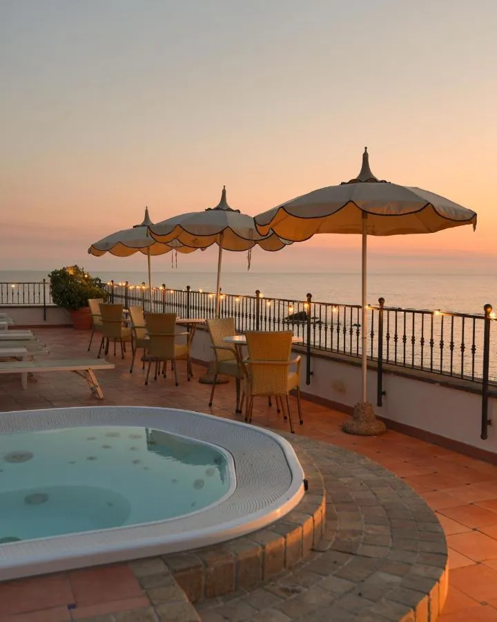 Nettuno Hotel Di Charme