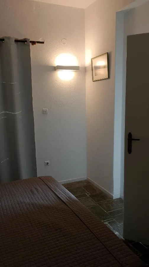 '