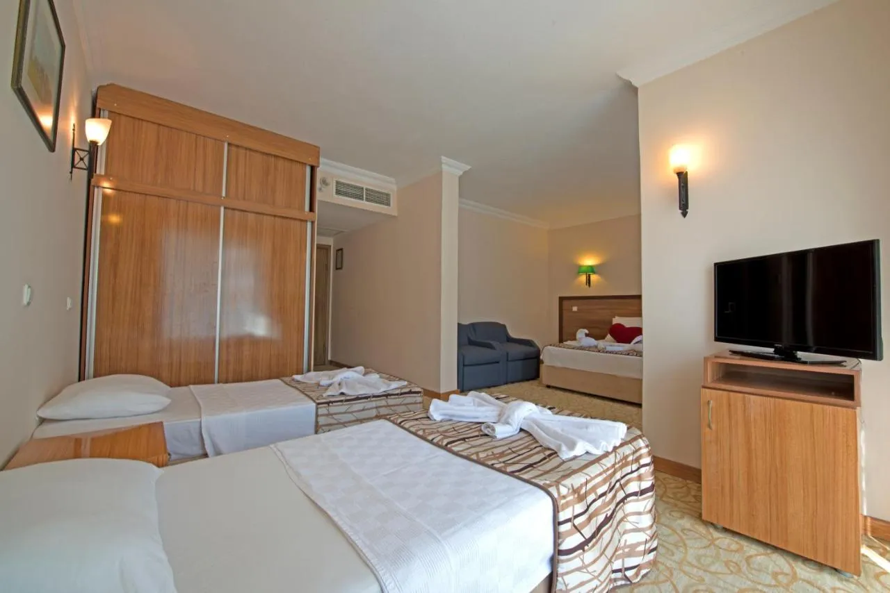 Green Nature Resort & Spa