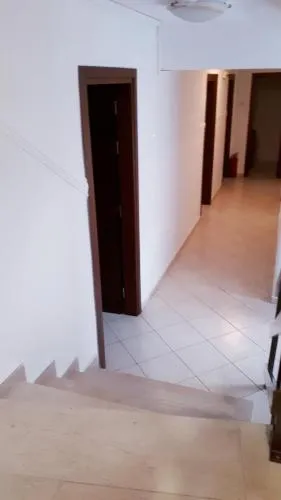 '