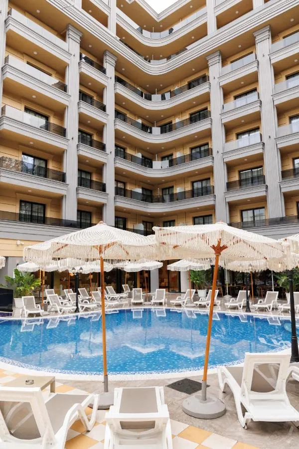 Fafa Sun Hotel