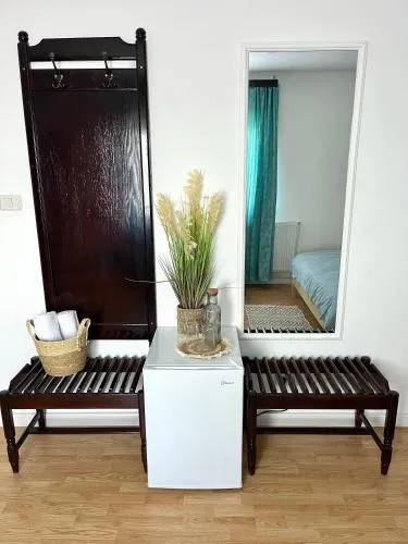 '