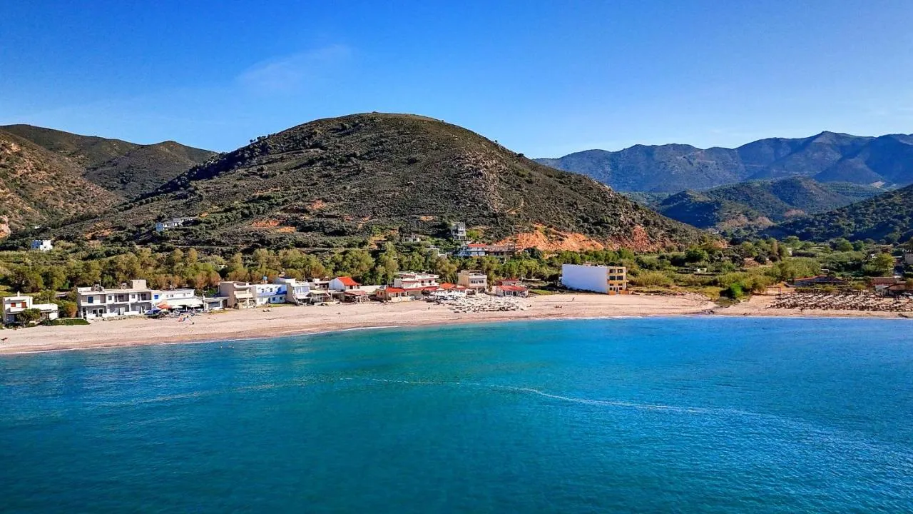 Fodele Beachfront Apts