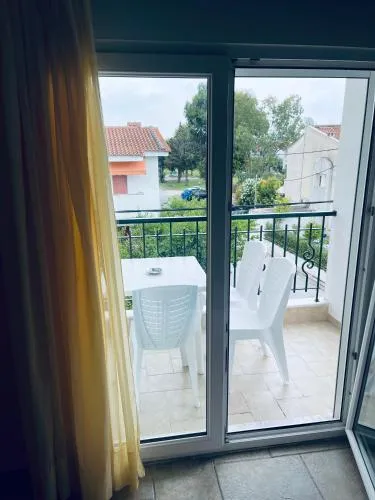 '