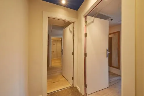 '