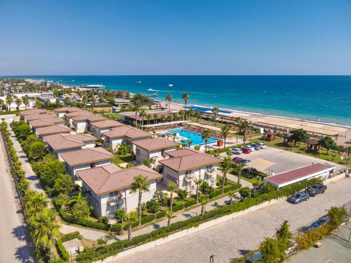Crystal Boutique Beach Resort