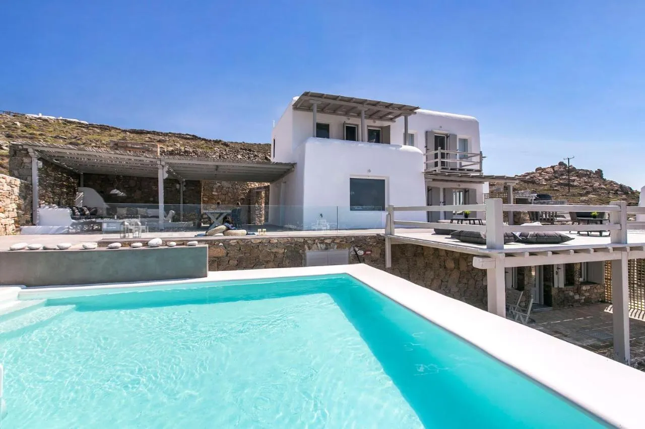 Marialena Villa Daria Villa by Stylish Stays