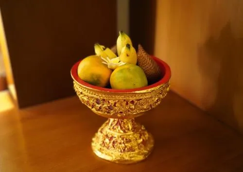 '