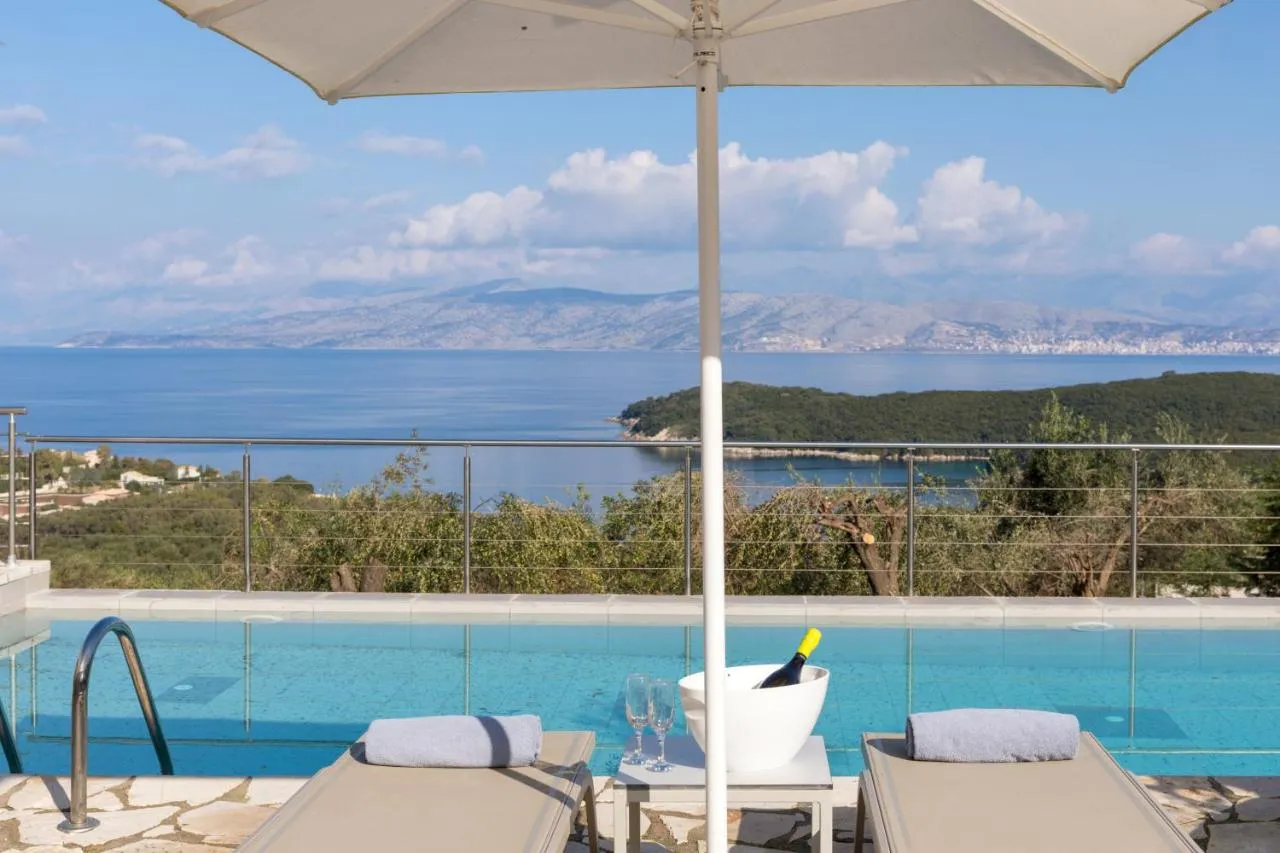Villa Yellow Stone by Rodostamo Collection