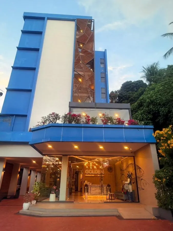 Golden Paradise Hotel