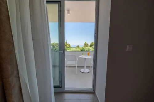 '