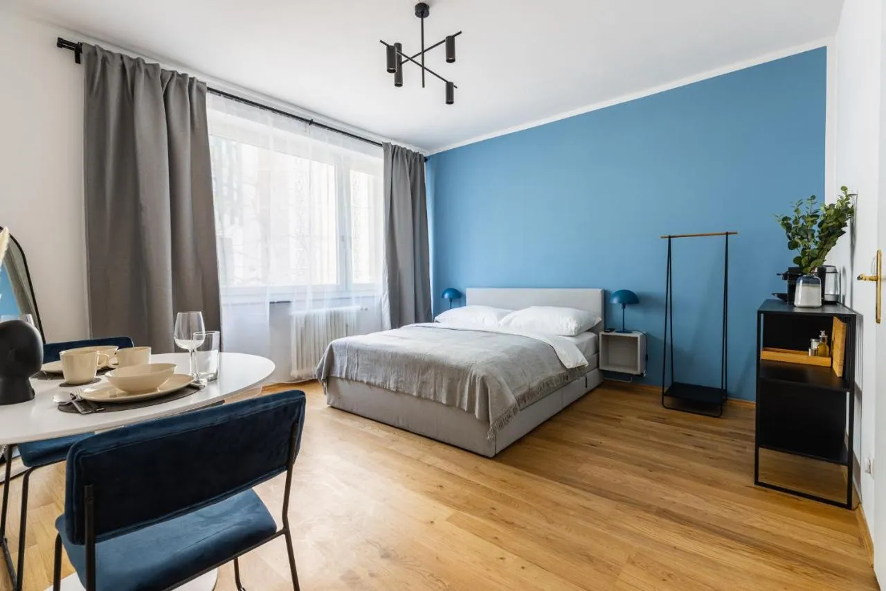 Bright Stylish Apartment In A Top Location
