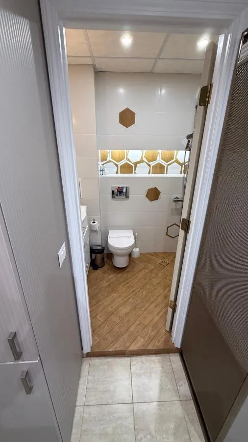 '