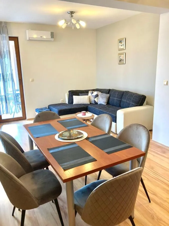 Summer Host Apartment Onegin