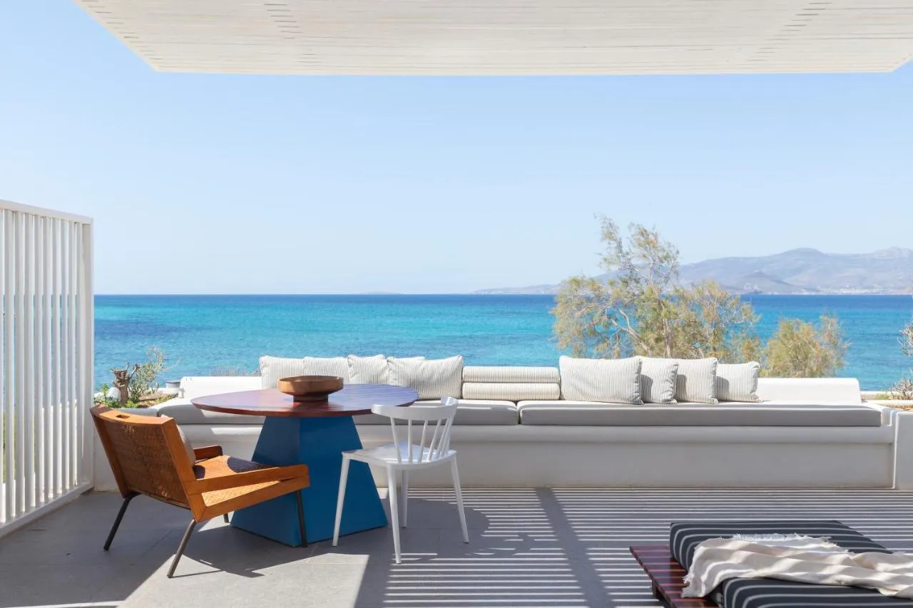 Santana Beach Suites