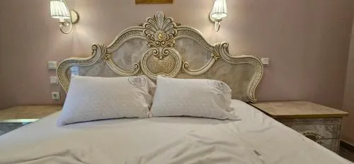 '