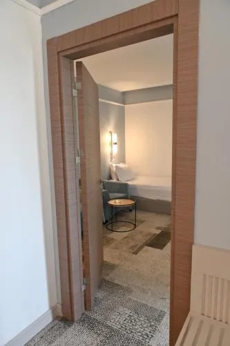 '