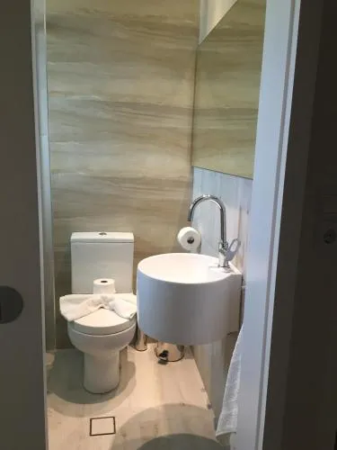 '