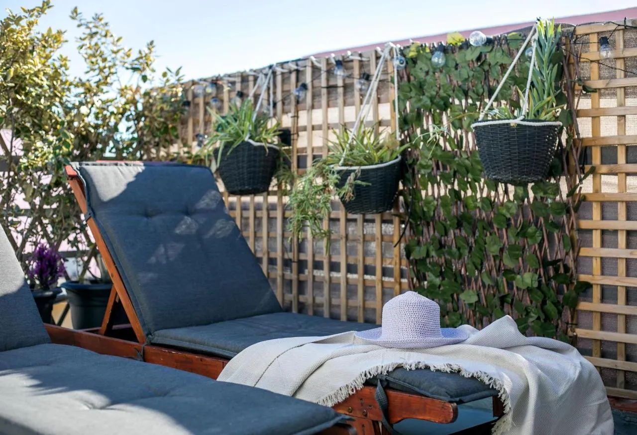 '