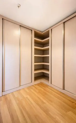 '