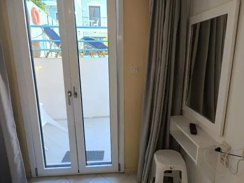 '