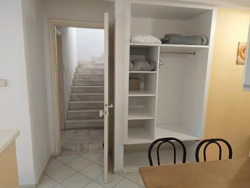 '
