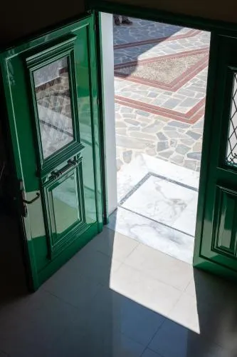 '