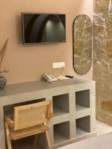 '