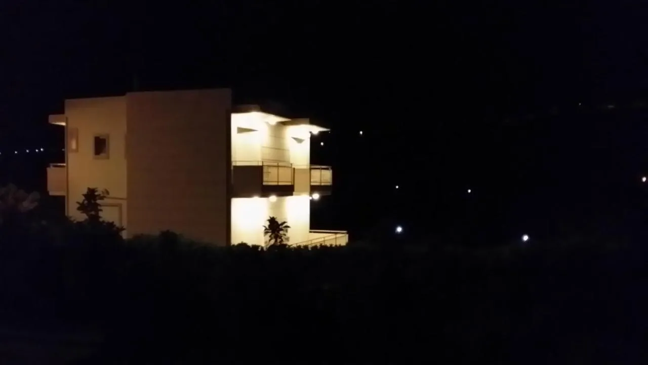 '