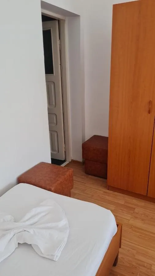 '