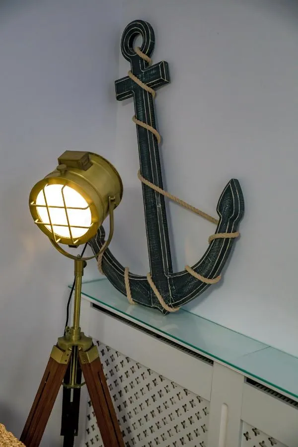 '
