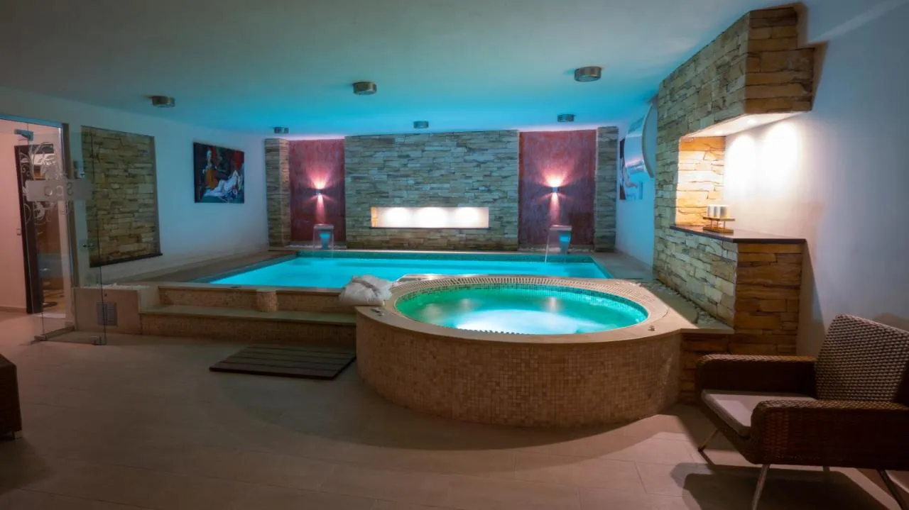 Nymfes Hotel