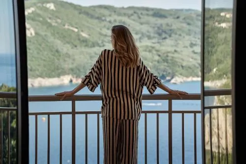 '