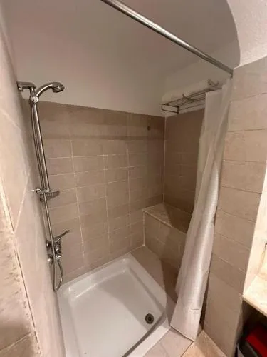 '