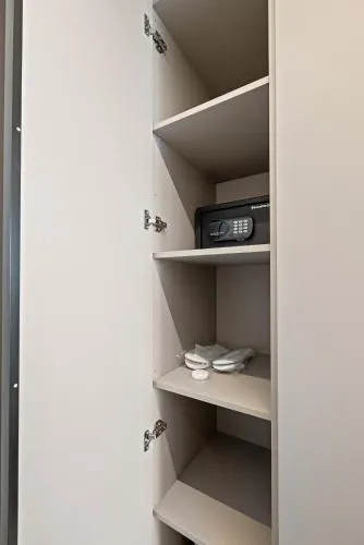 '