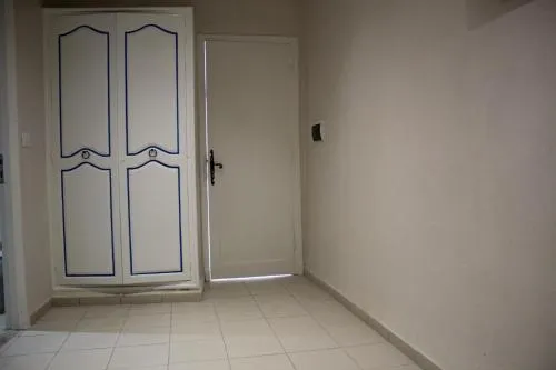 '